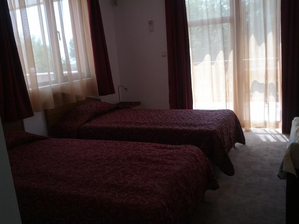 Byala Perla Family Hotel Bagian luar foto