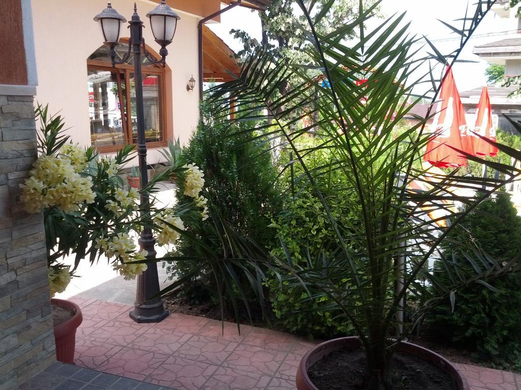 Byala Perla Family Hotel Bagian luar foto
