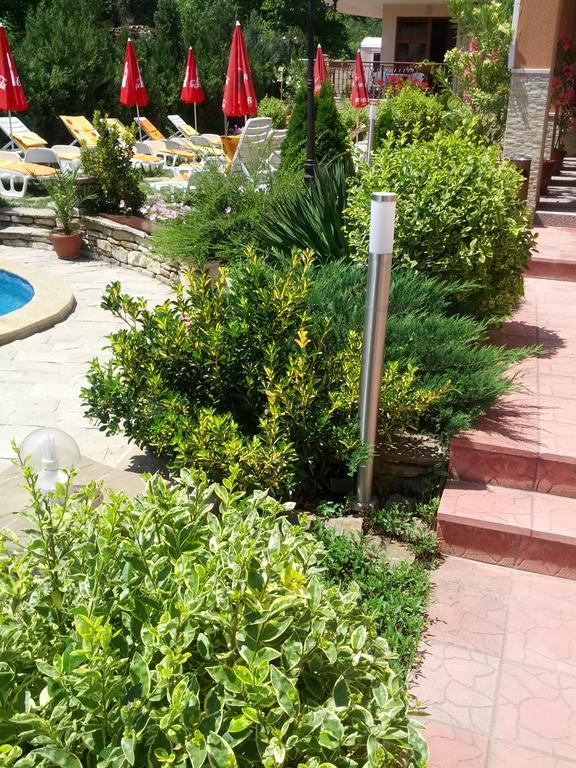 Byala Perla Family Hotel Bagian luar foto