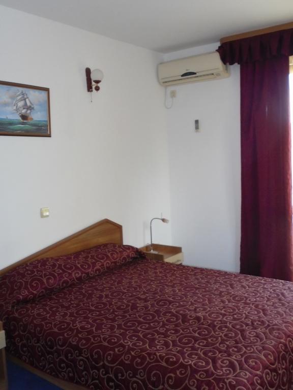 Byala Perla Family Hotel Bagian luar foto